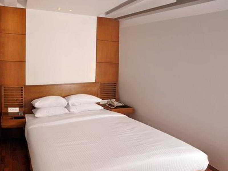 Hotel Walson Spa'O'Tel Kalkutta Exterior foto